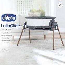 Chicco lullaglide 3 in 1 bassinet new in box