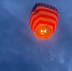 AMERICAN FLAG SKY LANTERNS