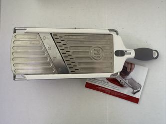 PL8 Professional Mandoline Slicer – Adjustable Stainless Steel Vegetable Slicer - Nearly New