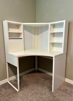 IKEA MICKE Corner Workstation Desk