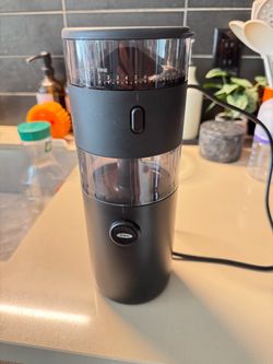 O XO Brew Compact Conical Burr Electric Coffee Bean Grinder - 50g Capacity