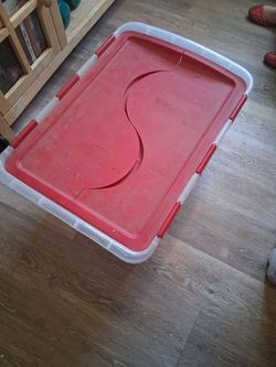 Sterilite 48qt Storage Bin