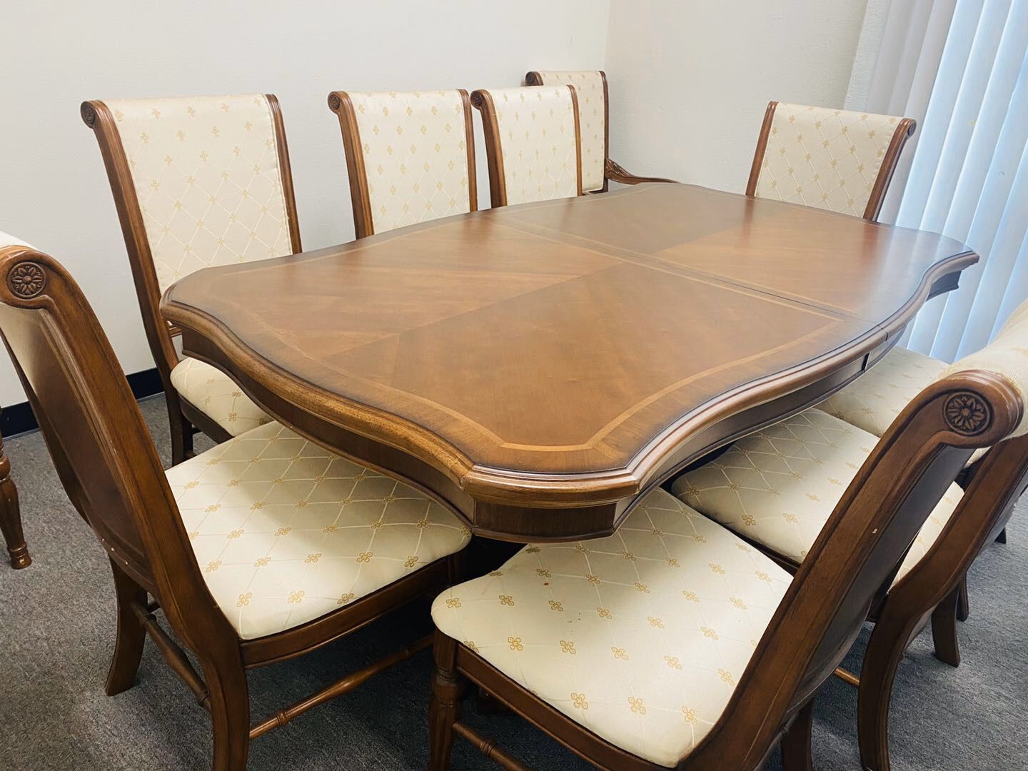 Like New Dining Table with extension and 10 Chairs
