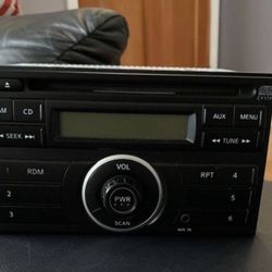 Originally Nisan Versa Cd Player 