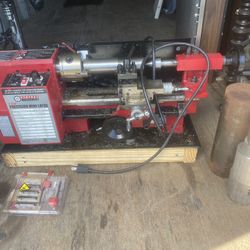 Central Machinery 7x10 Precision Mini Lathe