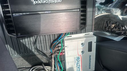 Rockford Fosgate Punch P500X1bd Mono Amplifier and Epicenter