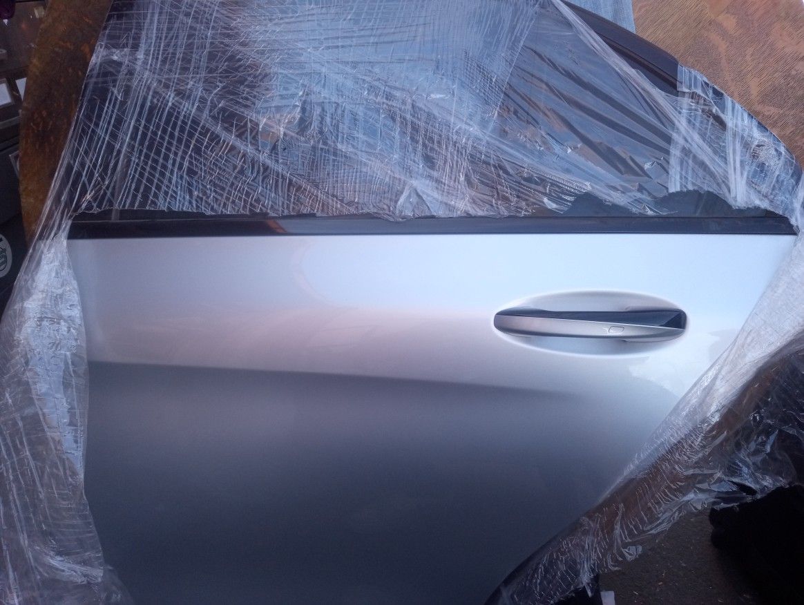 '15-'18 AMG C63s W205 Mercedes OEM Complete Assembly Rear LH & Rear RH Passenger Side Doors