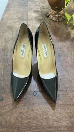 Size 41 jimmy choo patent leather pumps