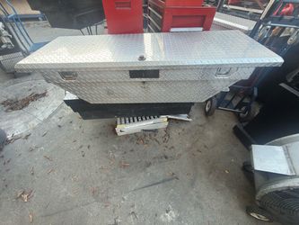 caja de herramientas para troca chica con llave 🔑 tacoma s10 Ranger frontier colorado  Dakota