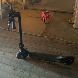 E-scooter. 