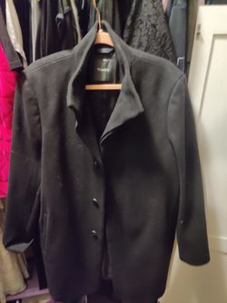 Brand New Theory Coat Purchased At Nordstrom For $525.00