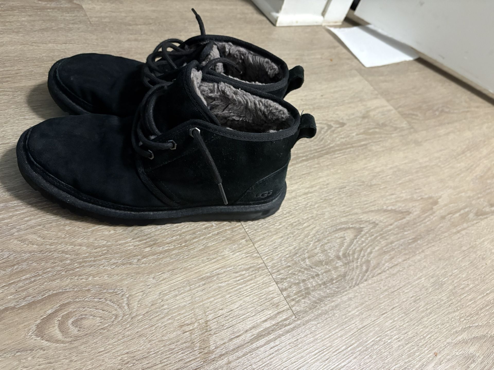 Uggs Leather Boots Size 8 Black 