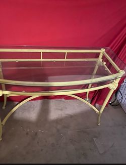 Console / sofa entry table
