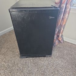 Mini-fridge