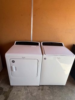 Washer and dryer in excellent condition; both work perfectly.