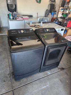 SAMSUNG WASHER AND ELECTRIC DRYER