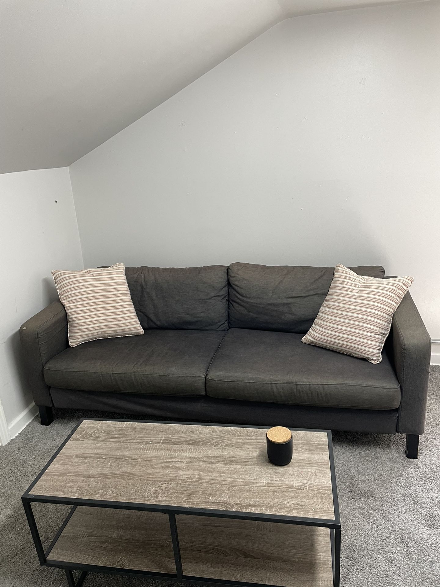Couch / Sofa