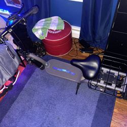 electric scooter with seat 