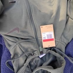 Brand New Nike Zip Up Large Mens