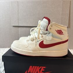 Size 8- NIKE JORDAN 1 Retro KO SAIL