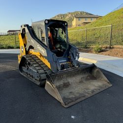 Skid Steer Bobcat John Deere