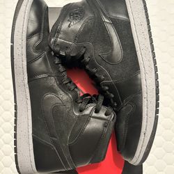 Nike Air Jordan Retro 1 - NYC - Size 12