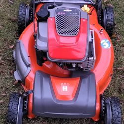 Husqvarna All Wheel Drive Self-propelled Mower With Throttle Control And Blade Control