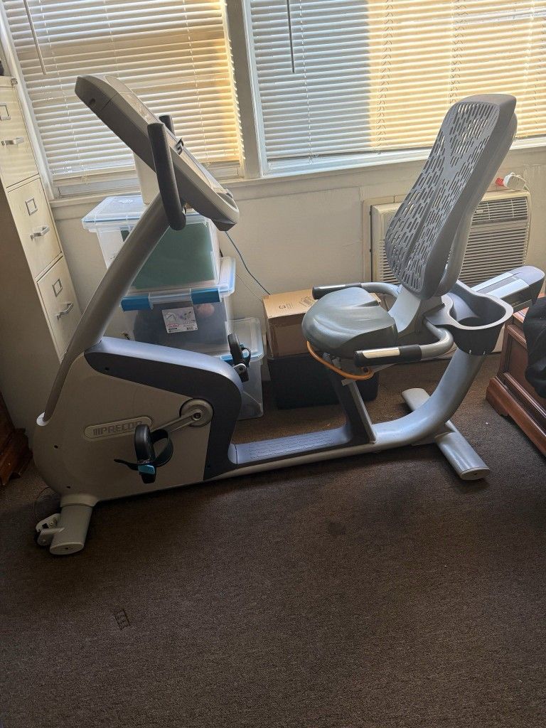 Precor Commercial Exercise Bike