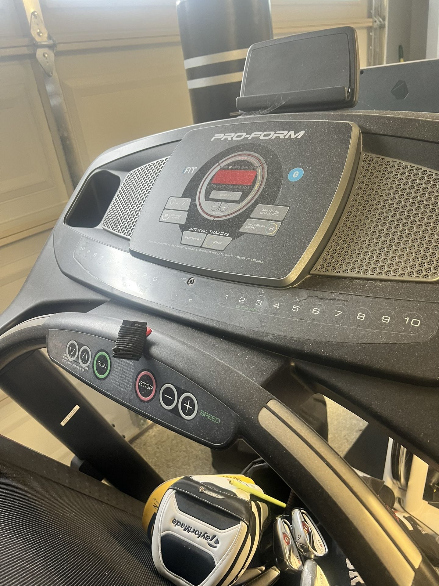 PROFORM Treadmill - Great condition!! Rarely used