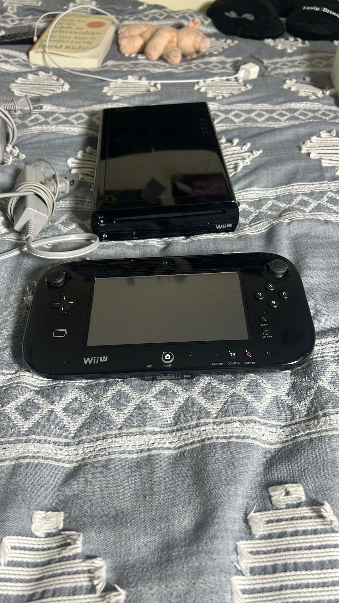 Wii U Console With Mario Kart 8 and Super Mario 3D World!!