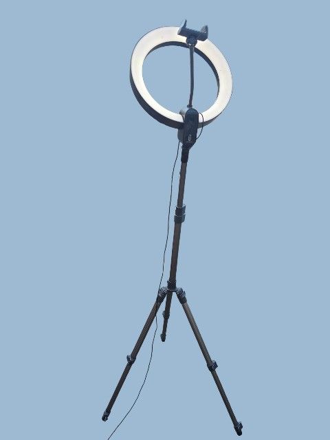 Taotronics Ring Light With Tripod