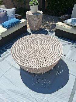 Out door table