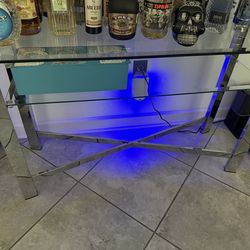 Dinning set with side table