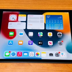 Apple iPad Mini 4 32GB -Perfect For kids