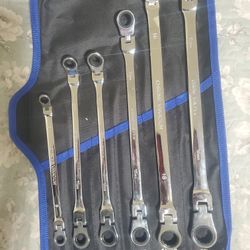 Extra Long Flexible Ratchet Wrenches $79 Firm Price