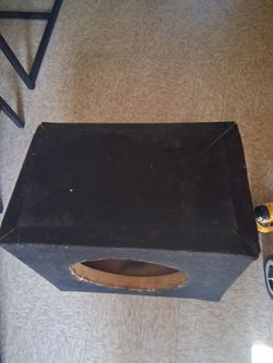 12" Subwoofer Box