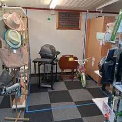 Consignment Store Vendor Spaces Available