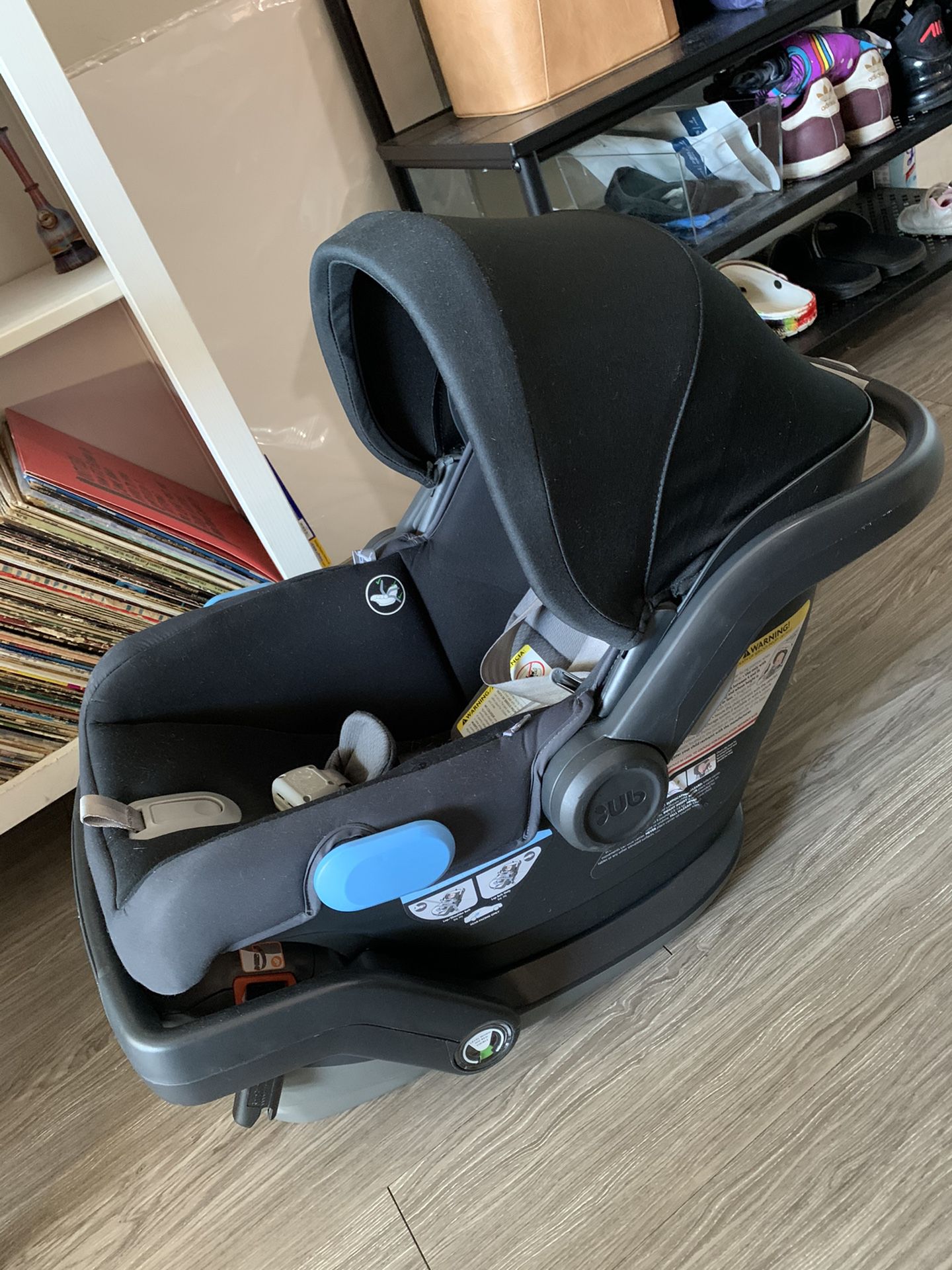 Uppa Baby Mesa Infant Car Seat in Jake Black with Warranty and receipt of purchase.