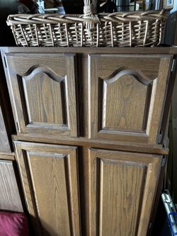 Wall and Base Cabinets