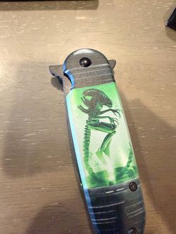 Alien Xenomorph Folding Pocket Knife