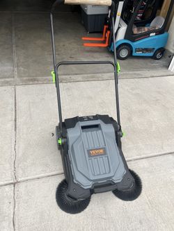 Floor sweeper