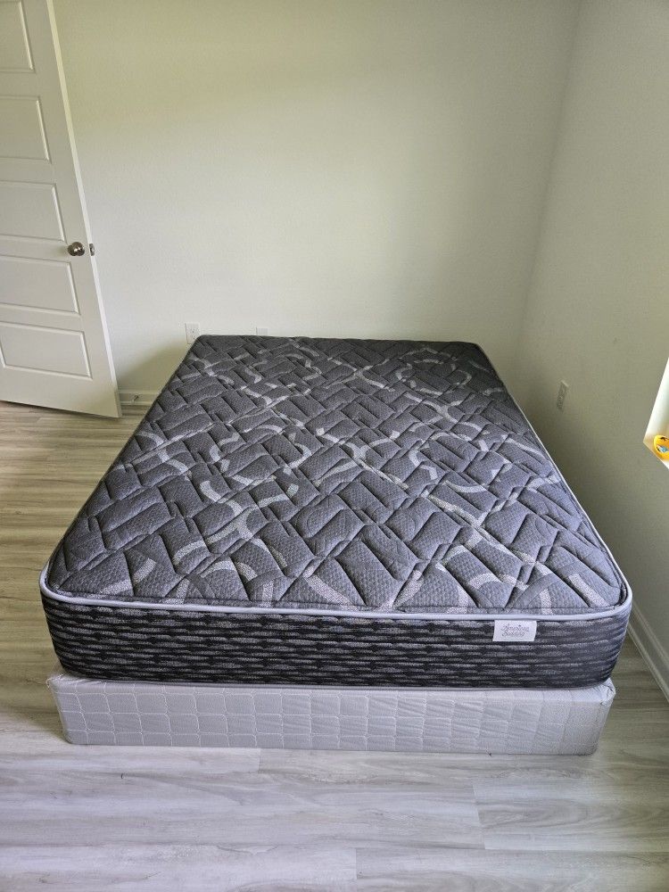 Queen Mattress With Box Frame