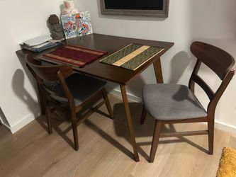Dining Table with 2 Chairs