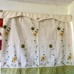 Curtain with Sunlight Block Fabric Double Layers Beautiful Floral Pattern Only $20