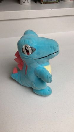 Pokémon Totodile plush toy