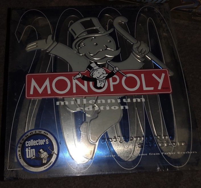 Monopoly 2000 Millennium Edition Parker Brothers Hasbro Board Game Sealed