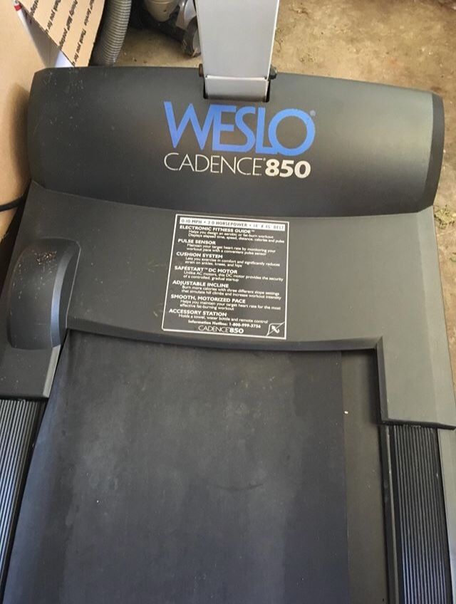 Weslo Cadence 850 Treadmill