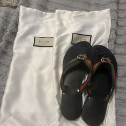 Gucci slides 