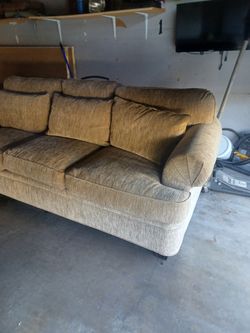 Couch sofa like new