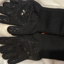 Bbq Gloves 🧤 Brand New In Packaging 